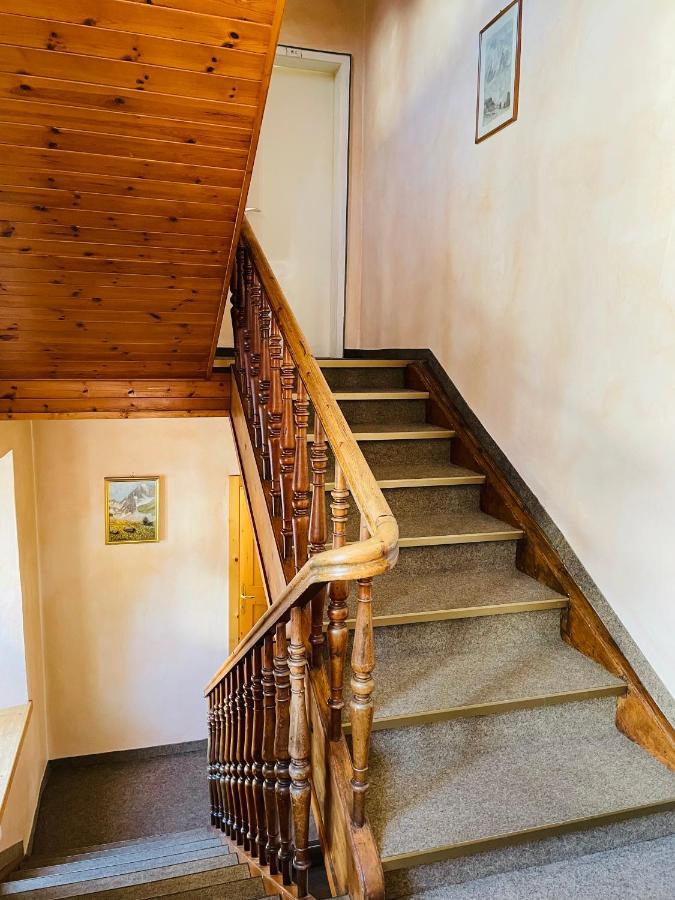 Glacier Rock Guesthouse Solda Luaran gambar