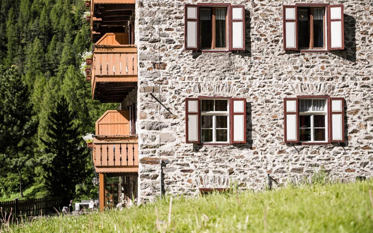 Glacier Rock Guesthouse Solda Luaran gambar