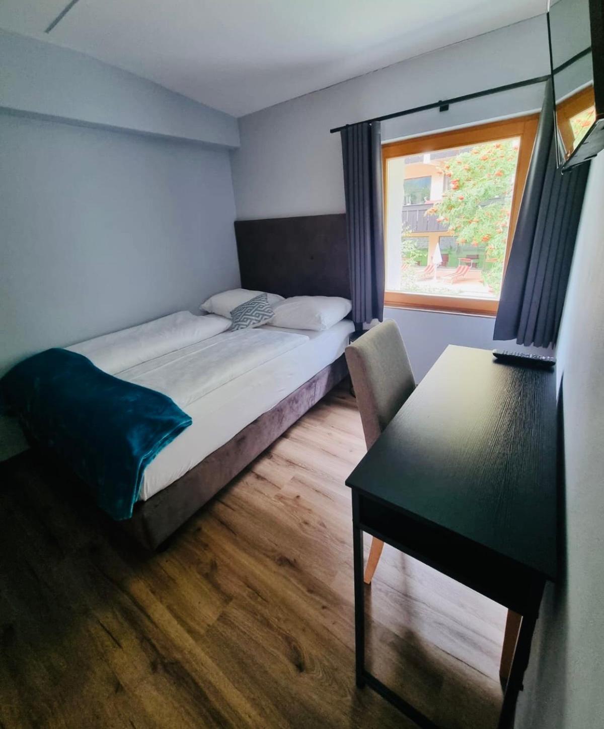 Glacier Rock Guesthouse Solda Luaran gambar